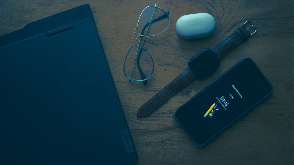 Menemukan Sisi Positif Gadget dalam Transformasi Kehidupan Modern